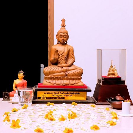 Kanola Luxury Hotel Anuradhapura Exterior foto