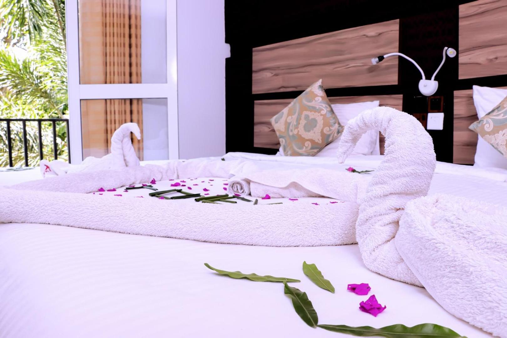 Kanola Luxury Hotel Anuradhapura Exterior foto